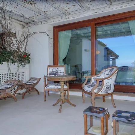 Elysea Con Piscina Villa Porto Cervo