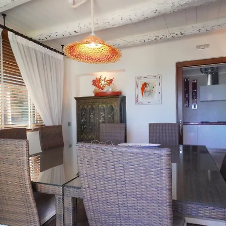 Villa Elysea Con Piscina *